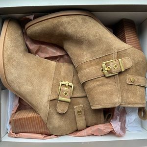 Franco Sarto ‘Dorinda’ Khaki Suede Bootie Sz 8